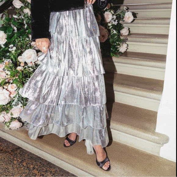 ANTONIO MELANI x Born on Fifth Elle Satin Tulle Bow
Back Heels - Picture 5 of 15